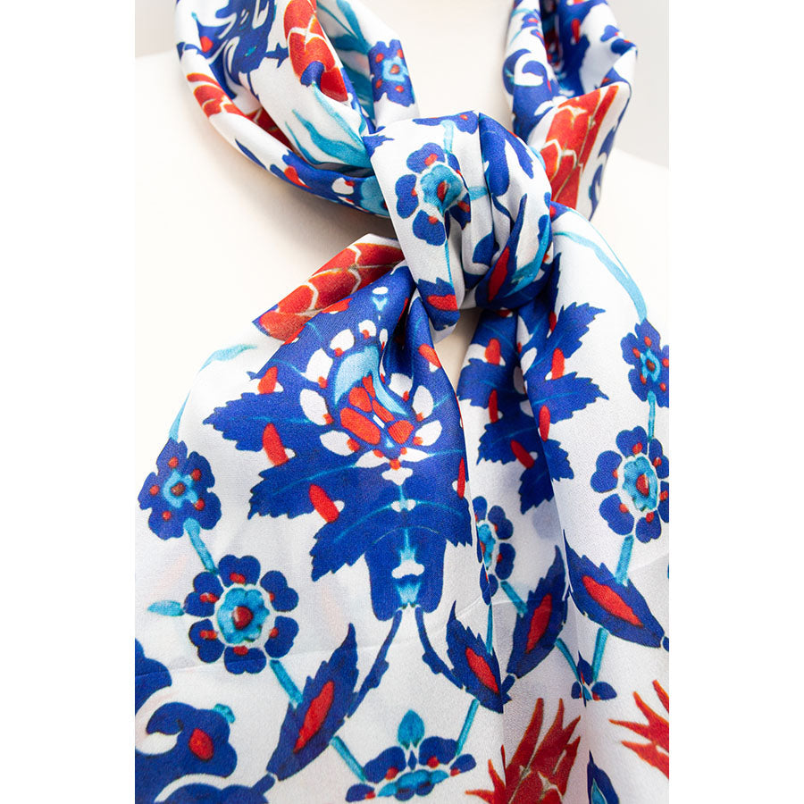 Islamic Starburst Silk Habotai Scarf - Detail 1